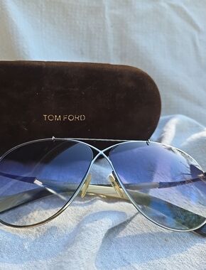 Authentic Tom Ford Eva 374 Ruthenium 15B 61-10-140  Crystal Blue Lenses EUC